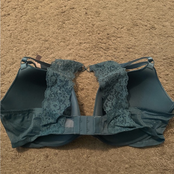 Victoria’s Secret Sexy Tee Smooth Push-Up Bra - Picture 4 of 5